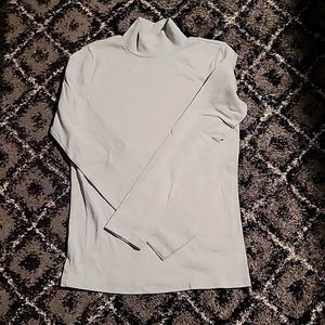 St. John's Bay Light Gray Mockneck / Turtleneck Long Sleeve Top